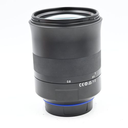 thumbnail-1 for Zeiss Milvus 135mm f2 ZE Lens Canon  EF Mount